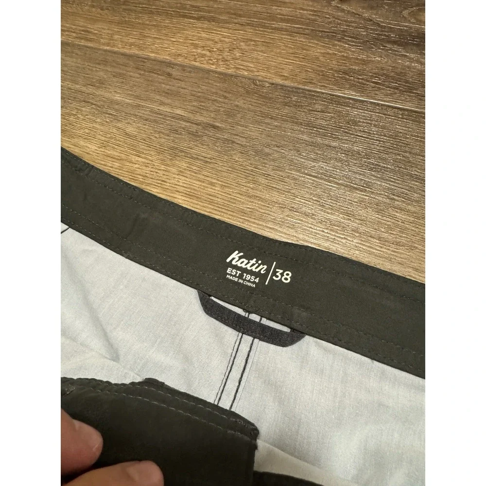Katin Board Shorts Men's 38 Gray Stripe Swim Trunks Hybrid NEW NWT 8" Inseam - Picture 5 of 8